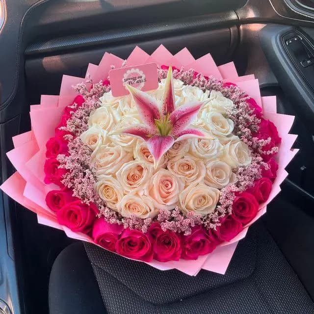 Arreglos especiales y cajas florales – Florería Tulipán